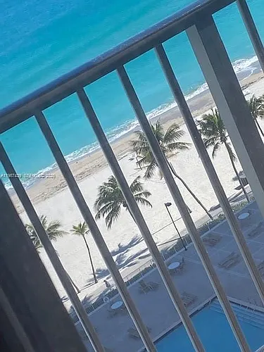 2201 S Ocean Dr #1507 Photo 1