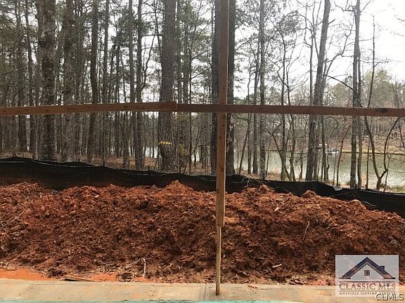 3rd image of 1121 Granite Drive