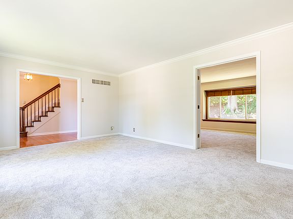 5th image of 13974 Cedar Grove Ct