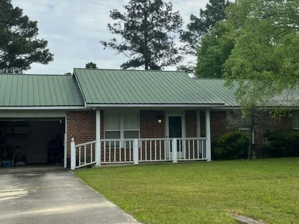 1809 Dallas Dr, Tifton, GA 31794