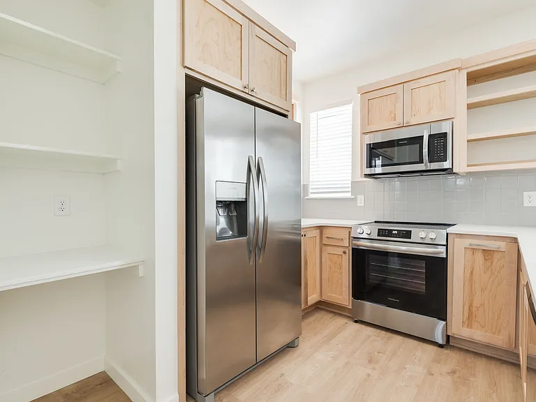 B12 Apartments — Photo 33