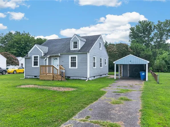 44 Davis Ave, Newport News, VA 23601