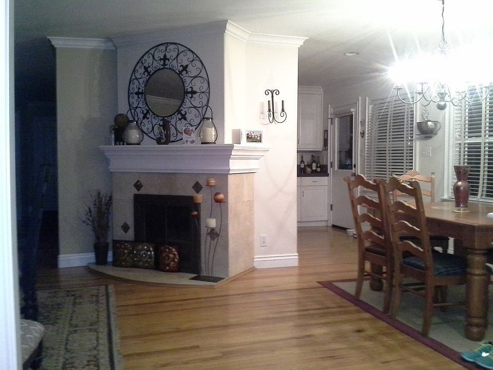 2nd image of 43 Vista Dr
