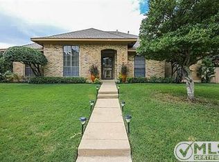 202 Glen Canyon Dr, Garland, TX 75040