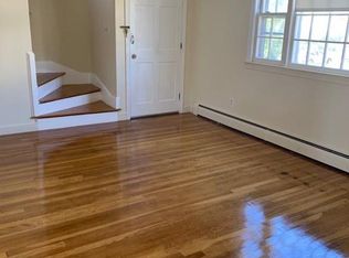 10 Veteran Rd #A, Woburn, MA 01801