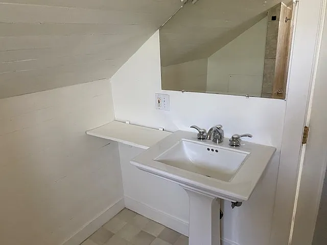 Sink Area Upstairs Bathroom
