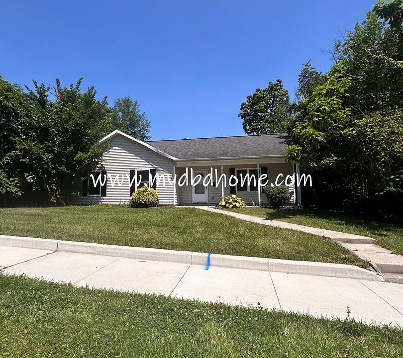 1st image of 4923 Webster St