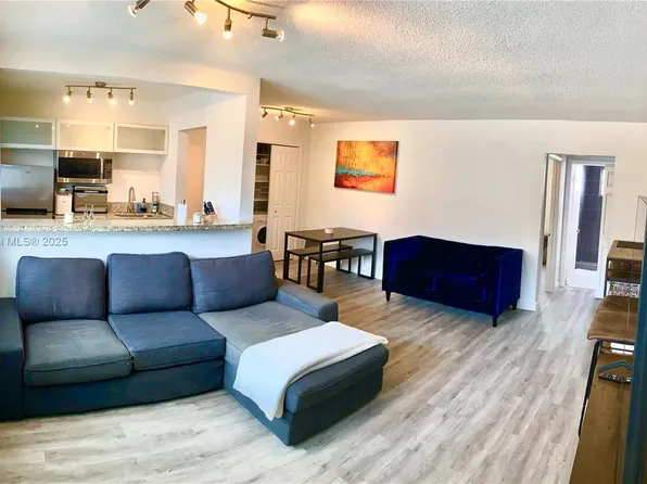 734 Meridian Ave  Miami Beach Fl 33139 #4R, Miami Beach, FL 33179