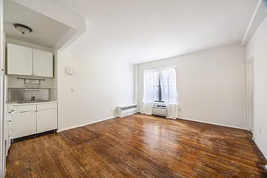 160 East 91st Street #6B image 1 of 6