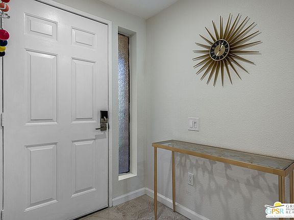 5th image of 2345 S Cherokee Way Unit 102