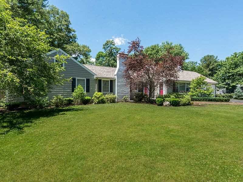 1st image of 75 Newell Dr