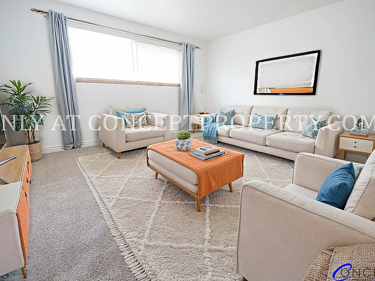 466 E Woodland Ave — Photo 47