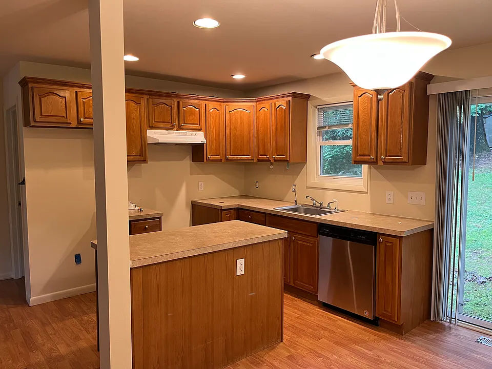 36 Jefferson Trl
