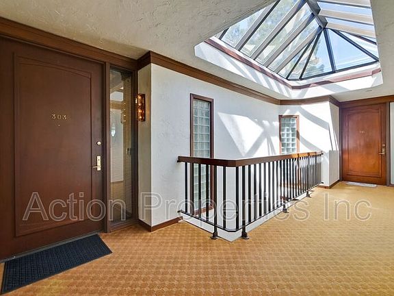 3rd image of 532 Channing Ave APT 303