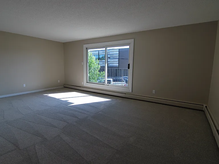 14925 89th Ave NW #303 — Photo 9