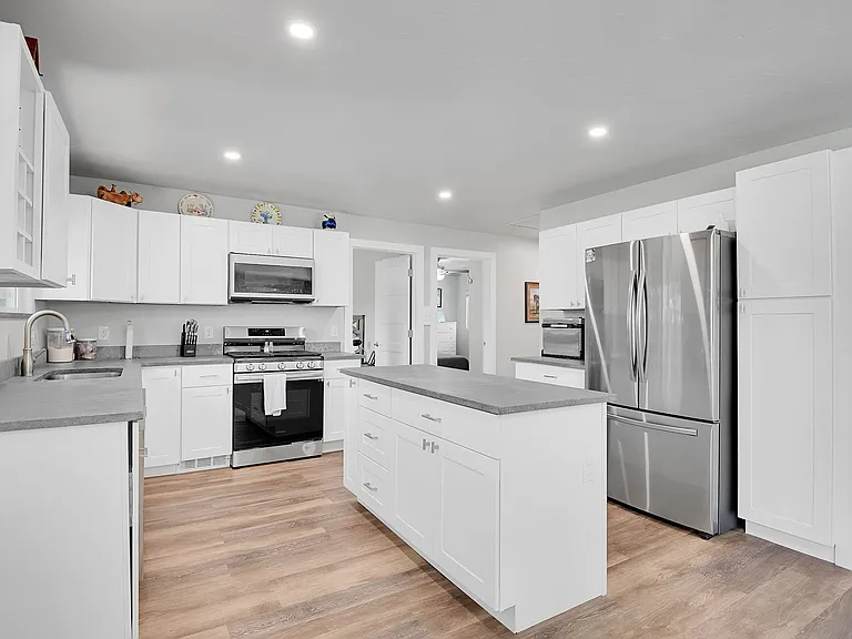 2182 Silver Valley Rd — Photo 9