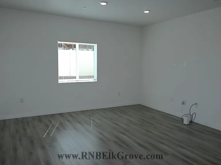 8855 Sebago Way — Photo 9
