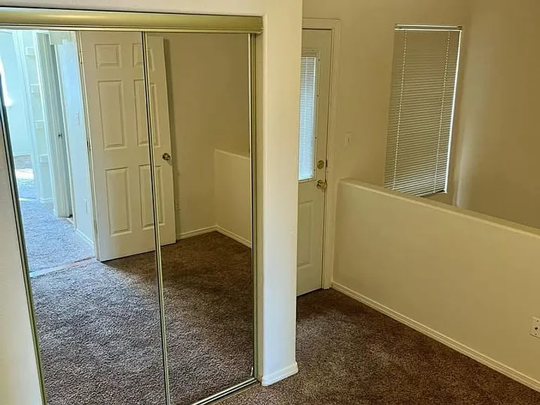 Modern Condo-Style Living Near Nob Hill & UNM $300 Off Move-In Special at The Spirals Apartments — Photo 35