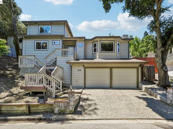 26 Oak Rd, Orinda, CA 94563