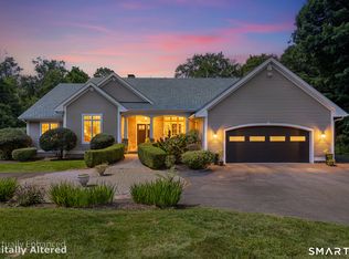 160 Peck Hill Road, Woodbridge, CT 06525