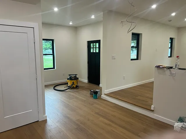 212 Willow Grove St — Photo 8