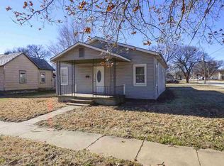 302 S Springfield Ave, Anthony, KS 67003