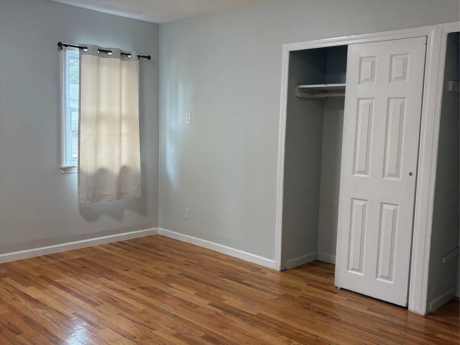 3 bed, 1.5 bath, 1700 sqft, $3,500 — Photo 1
