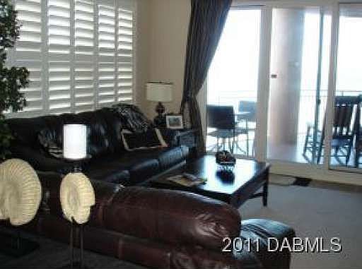 3rd image of 2515 S Atlantic Ave Unit 402