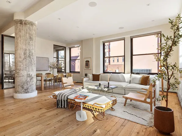 250 Mercer St #B706-b707, New York, NY 10012