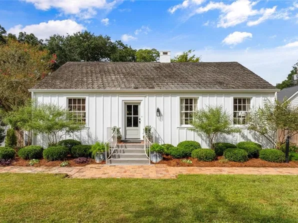 16 Japonica Ave, Mobile, AL 36606