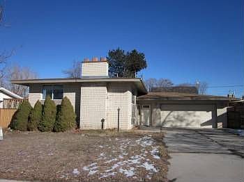 1st image of 4051 S Boot Hill Dr