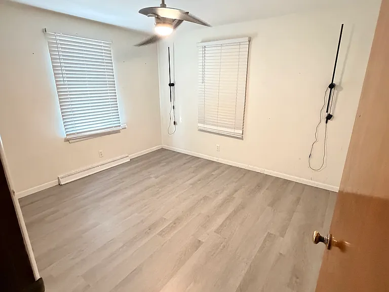 4439 Harrison Ave NW — Photo 7