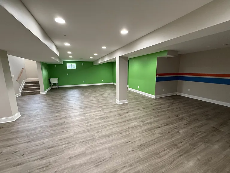 6346 Walker Ct — Photo 21