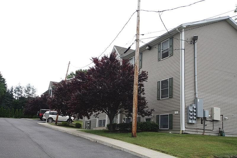 2nd image of 131 Smith St APT A1