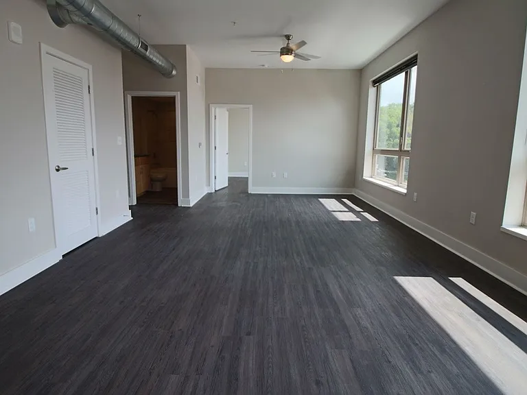 Main2525 — Photo 35