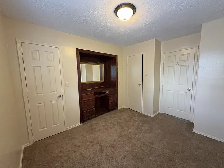 1527 Lazy Spring Dr — Photo 13