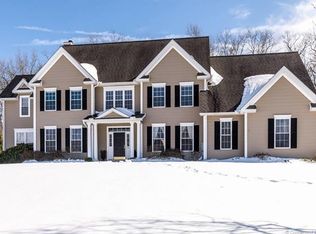 75 Ellsworth Ln, Canton, CT 06019