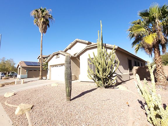 3rd image of 16528 W Carmen Dr
