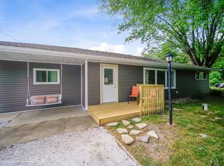 1303 N Brummitt Rd, Chesterton, IN 46304