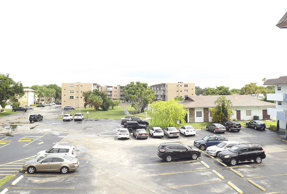 1st image of 1400 Tallwood Ave APT 310