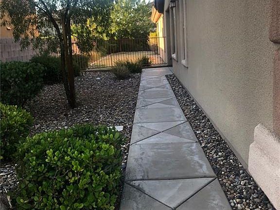 2nd image of 7624 Zermatt Ave