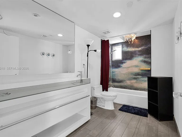 1100 West Ave #916 — Photo 27