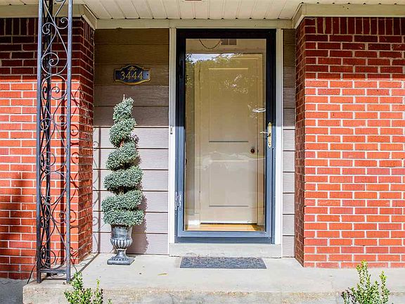 2nd image of 3444 E Northwood Dr