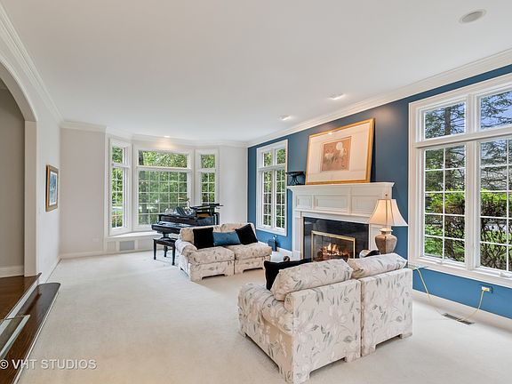 2nd image of 2240 Churchill Cir