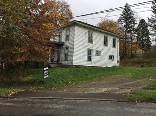 520 W Church St, Corry, PA 16407