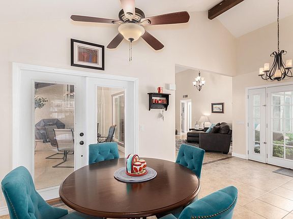 5th image of 3017 W Lupine Ave