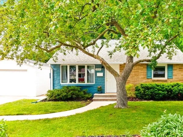 2030 Libal St, Green Bay, WI 54301