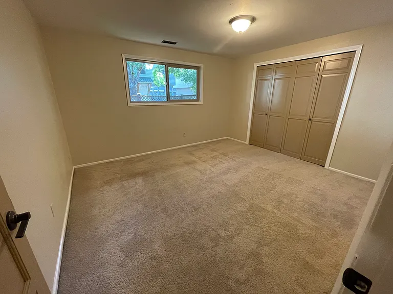 1321 NW 23rd St — Photo 17