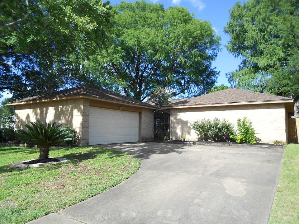 1st image of 7903 Corrales Dr