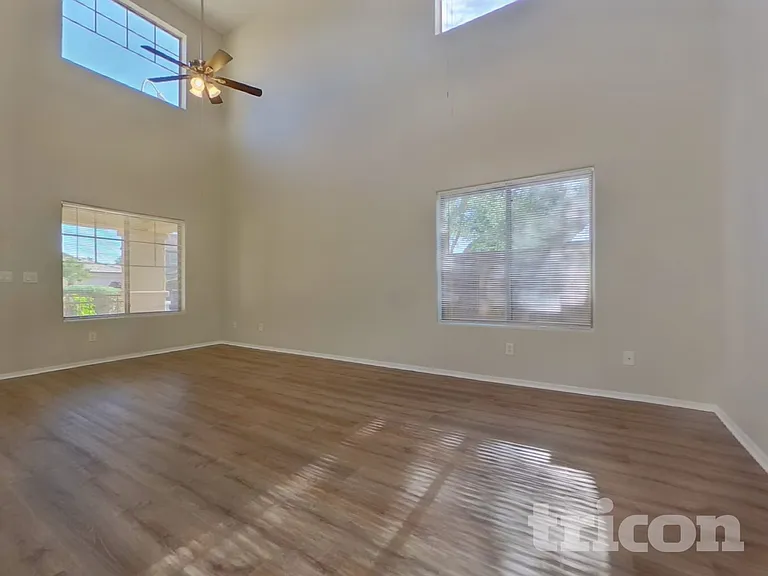 11809 W Joblanca Rd — Photo 2